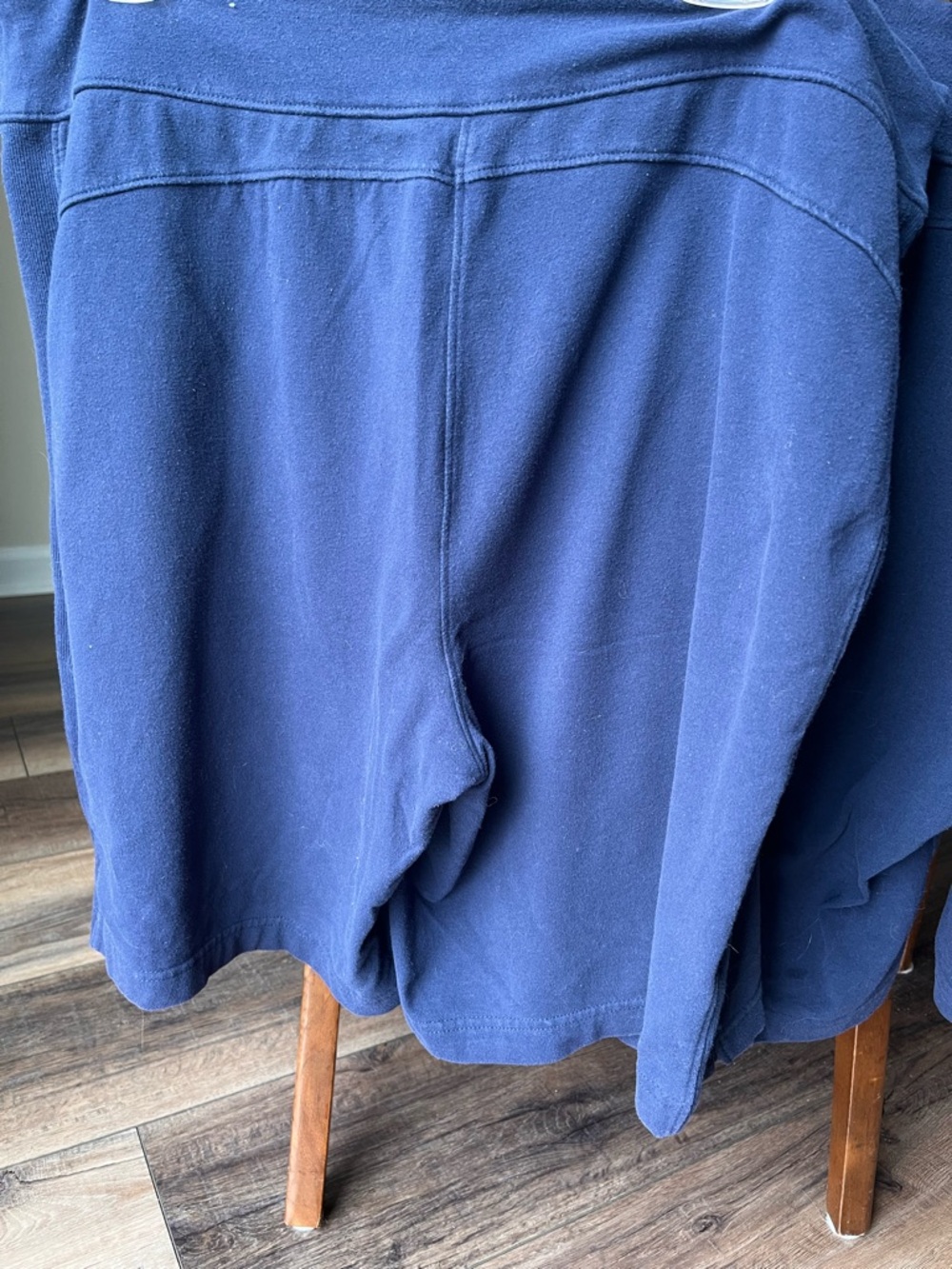 Two pair navy shorts by Tek Gear! Pockets, pull on with drawstring! Comfortable! - Picture 4 of 10
